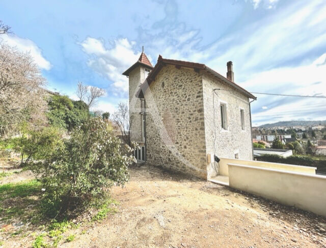Photo Maison en pierre de 180m² environ à finir de renover, 5 mn à pieds Cahors centre. image 2/6