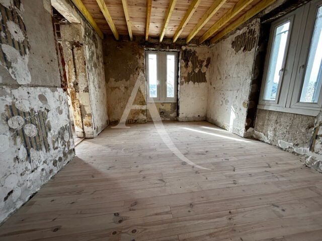 Photo Maison en pierre de 180m² environ à finir de renover, 5 mn à pieds Cahors centre. image 5/6