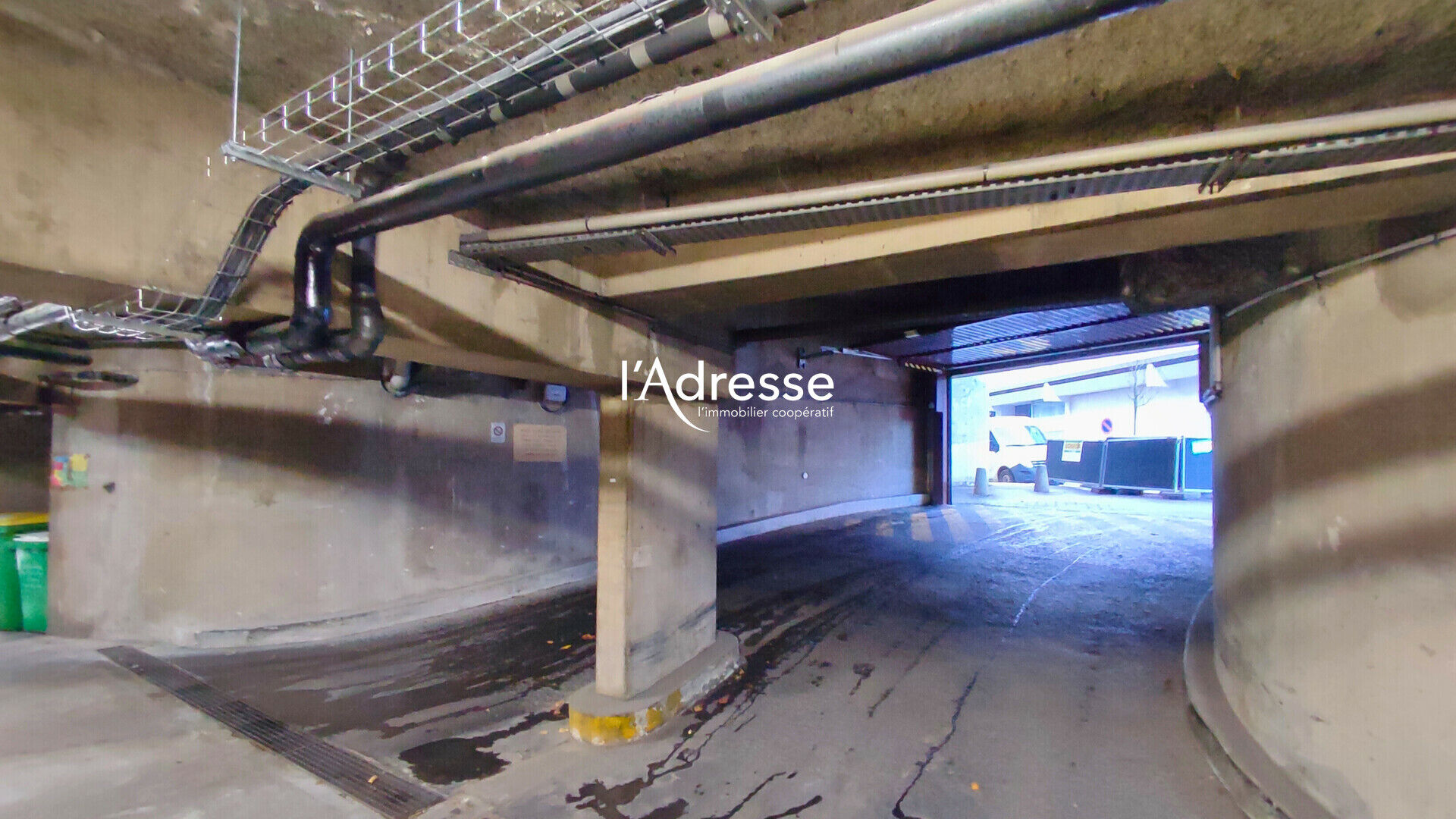 Photo Parking - Métro Balard (Paris 15e) image 4/5