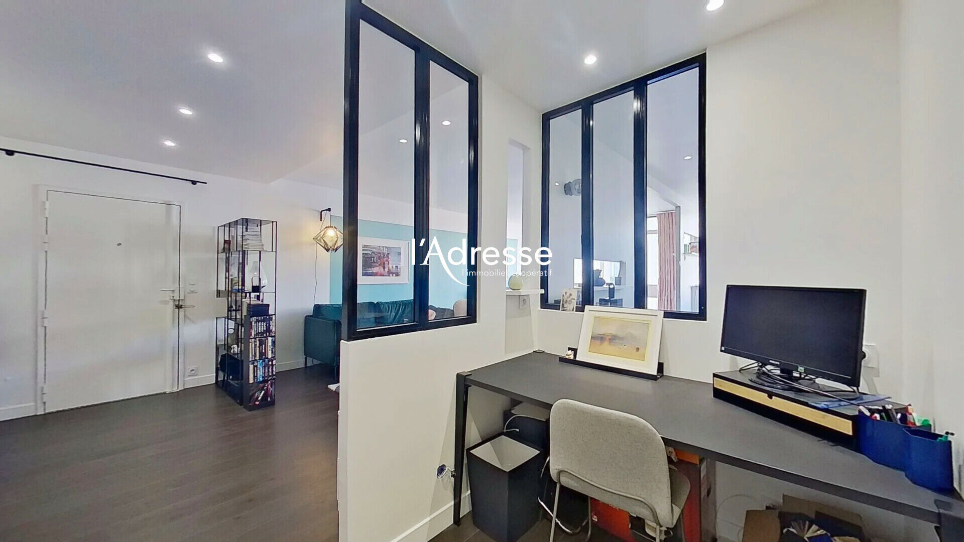 Photo 3 Pièces de 82 m² - Traversant avec balcon et chambres au calme absolu sur jardin arboré image 6/6