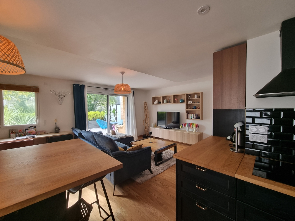 FOUESNANT BOURG Appartement  4 pièces avec terrasse