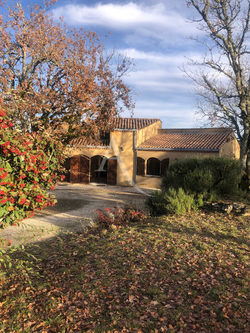 Photo Maison de plain pied sur les hauteurs de CAHORS image 2/6