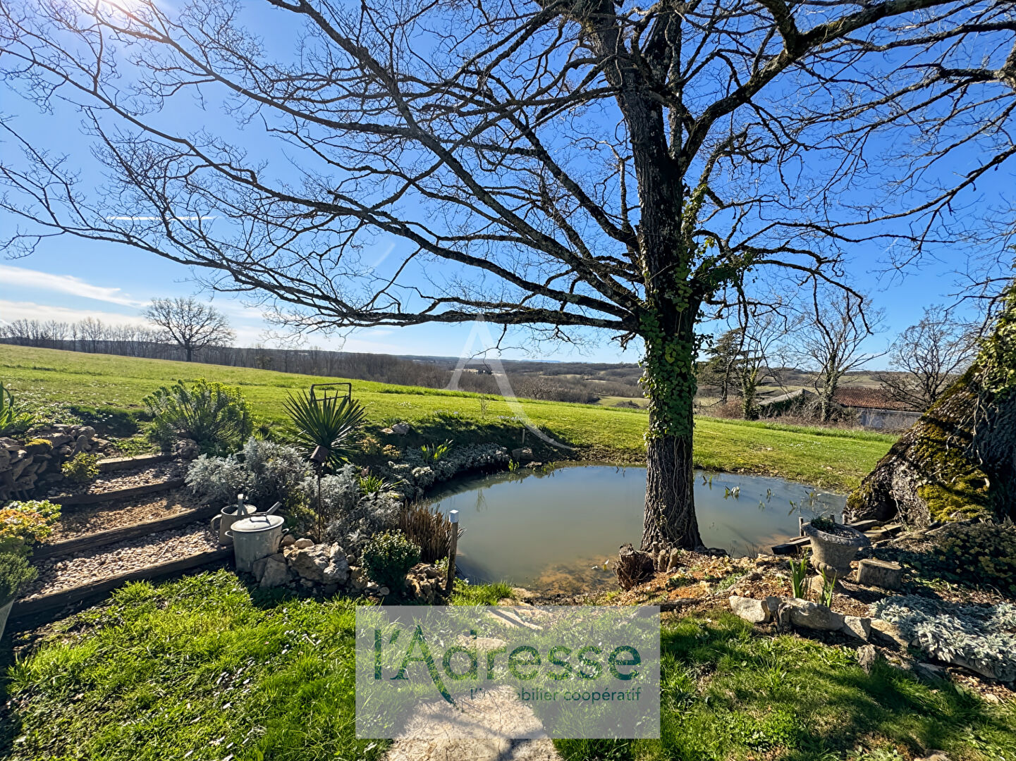 Photo Belle Maison récente au calme et sans vis-à-vis image 3/6