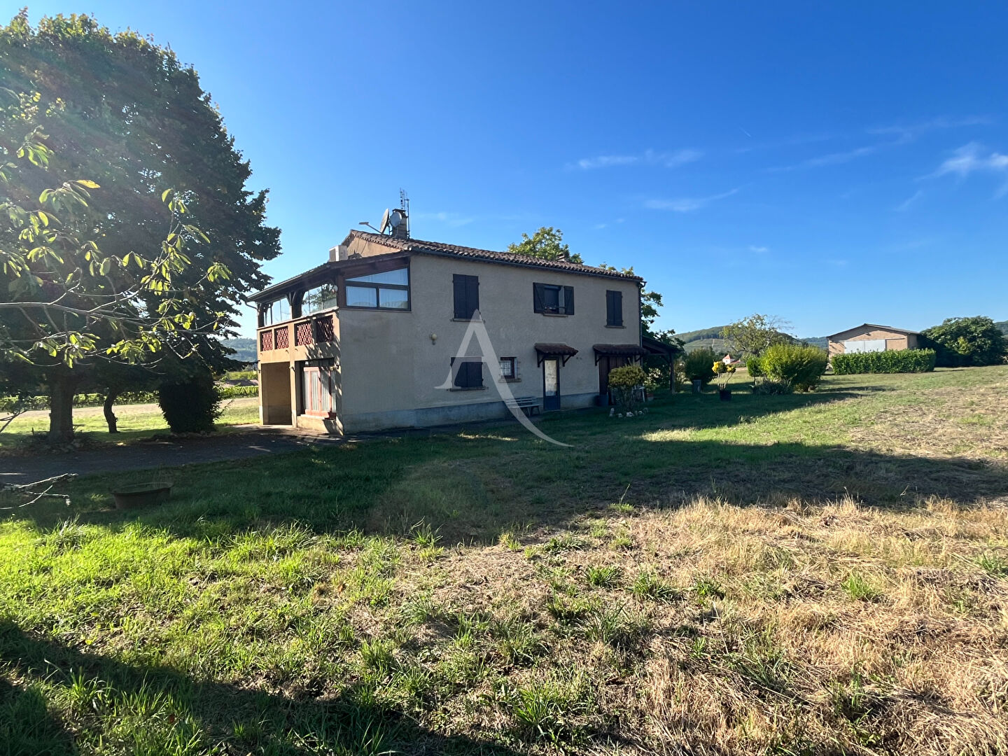 Grande maison familiale au calme, à deux pas du centre-ville de Prayssac