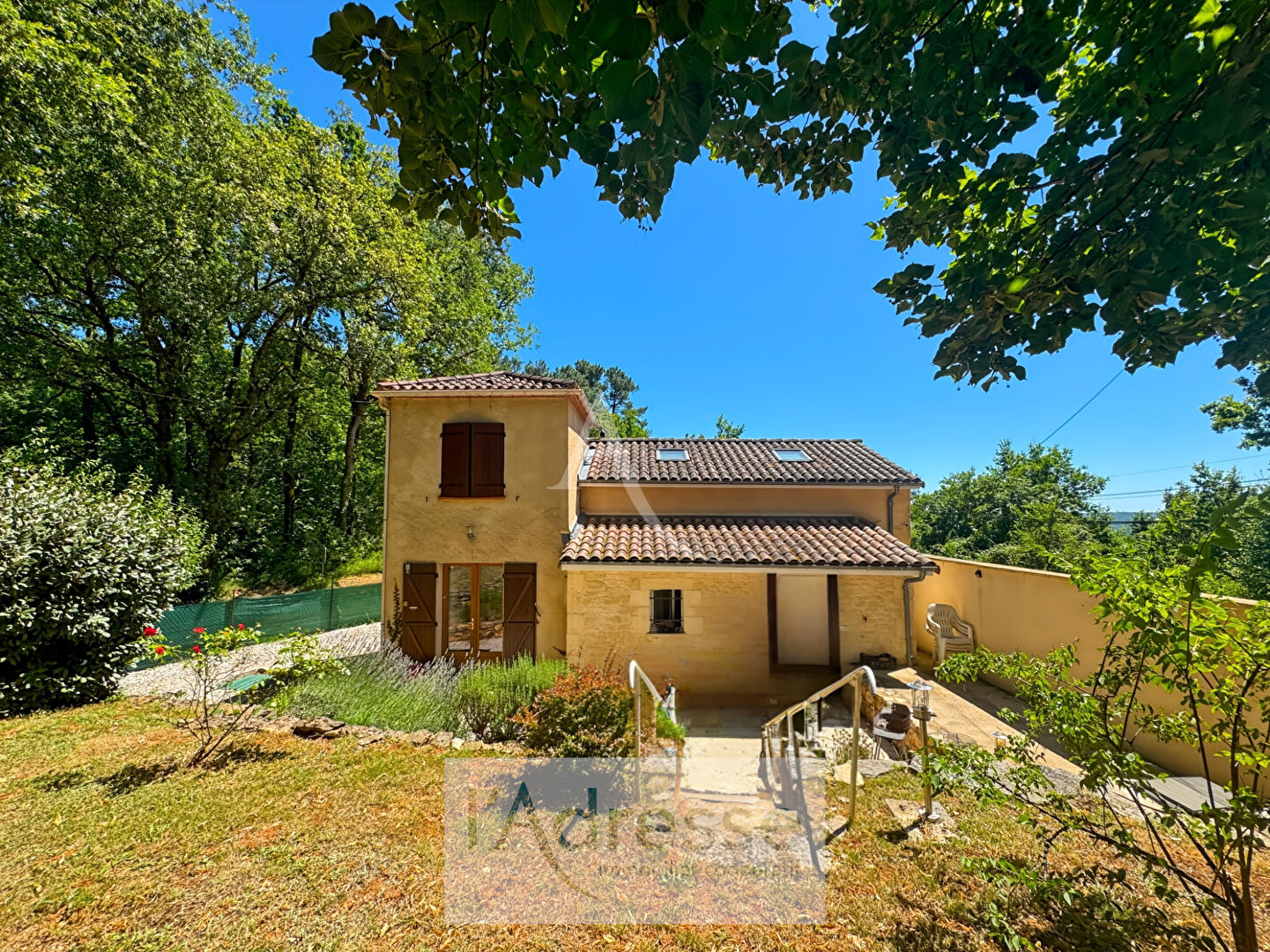 Photo Maison en pierre à Puy L'évêque image 2/6