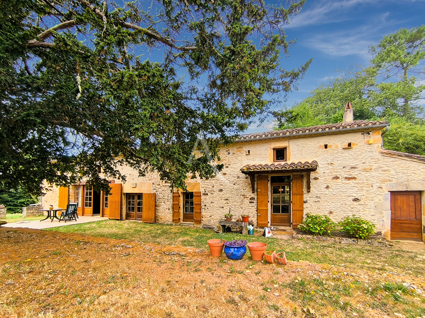 Maison en pierre, Frayssinet Le Gelat, 5 pièce(s) 159m²