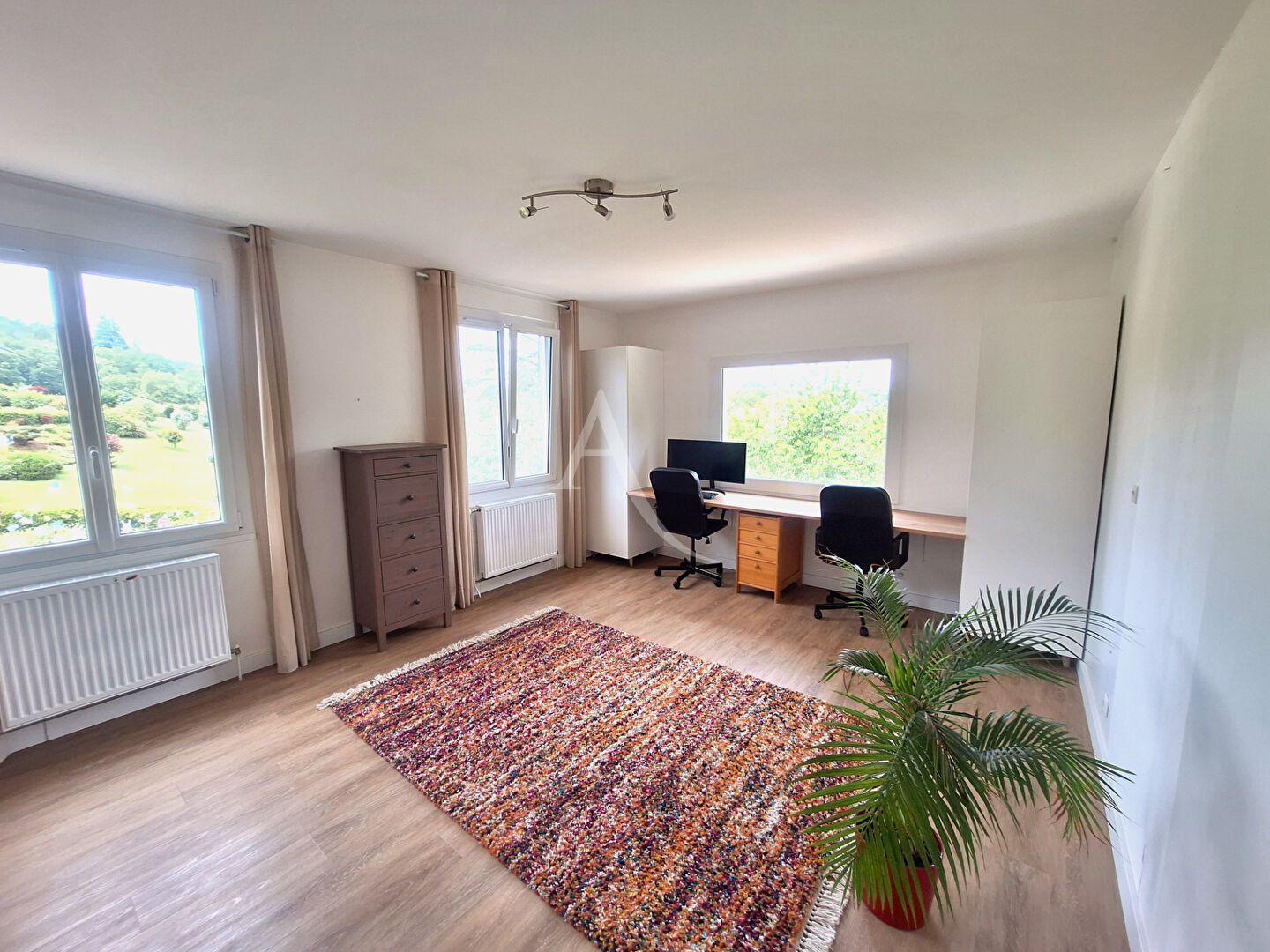 Photo Jolie maison spacieuse, 4 chambres, au calme image 5/6