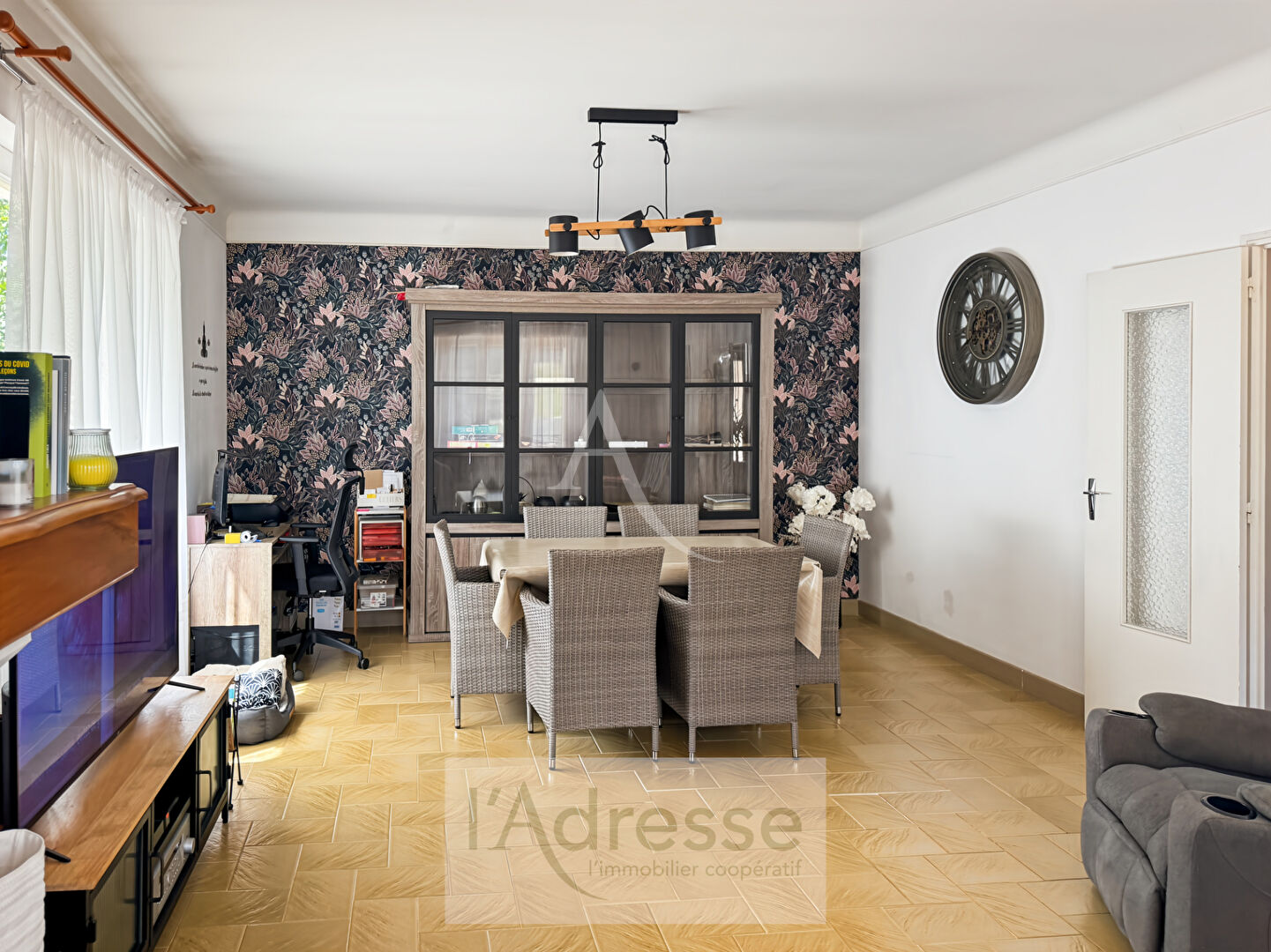 Photo Belle Maison Spacieuse avec beau terrain Arboré image 4/6