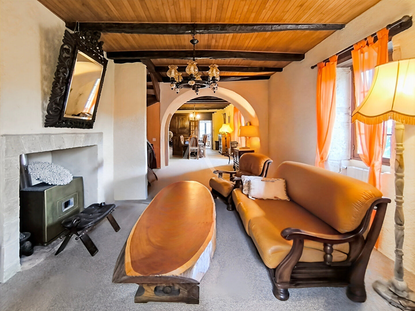 Photo Maison en pierre 221m², 4 chambres, piscine, proche Catus, terrain 6ha. image 6/6