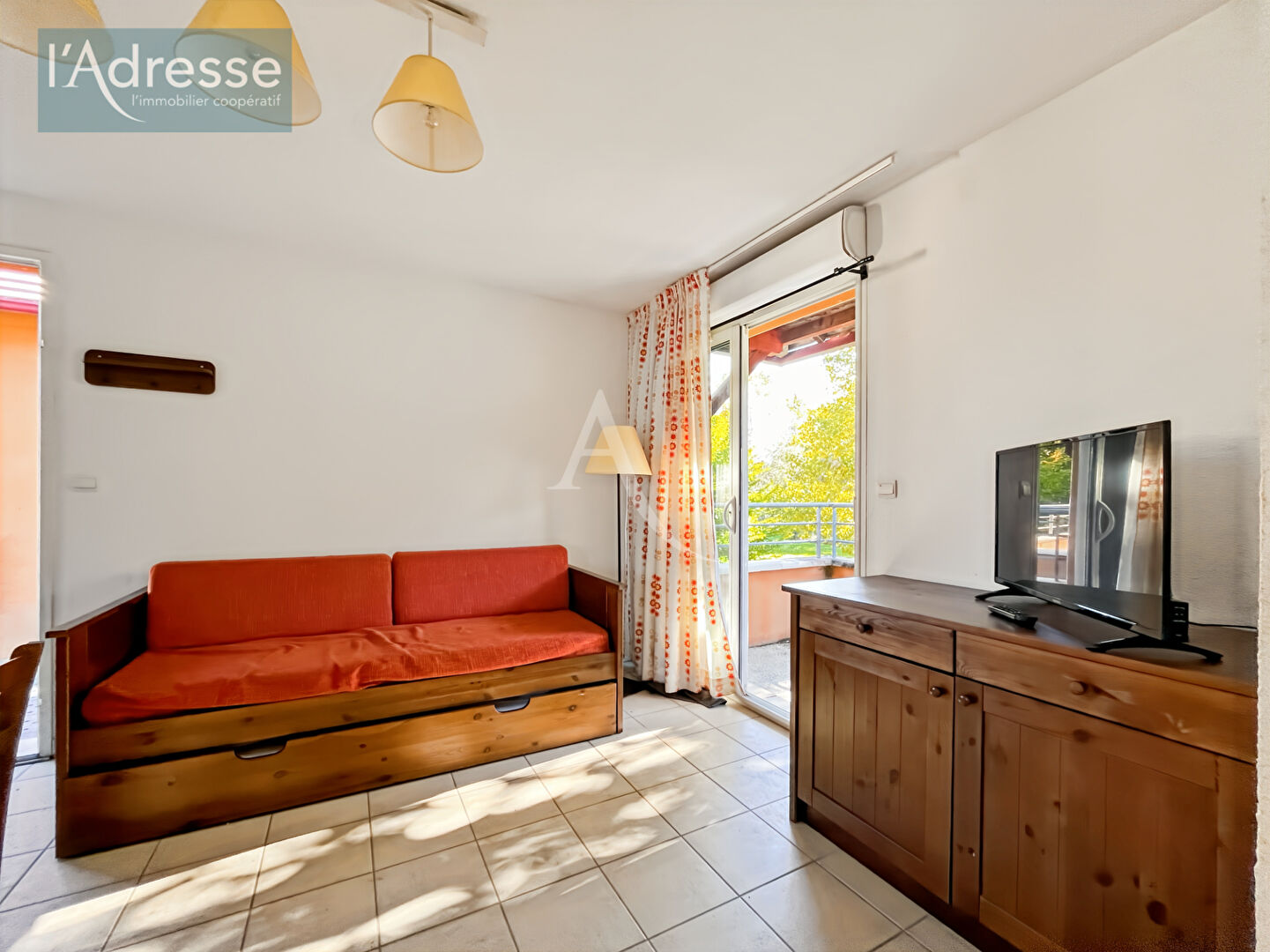 Appartement T3 avec terrasse et vue rivière dans résidence sécurisée