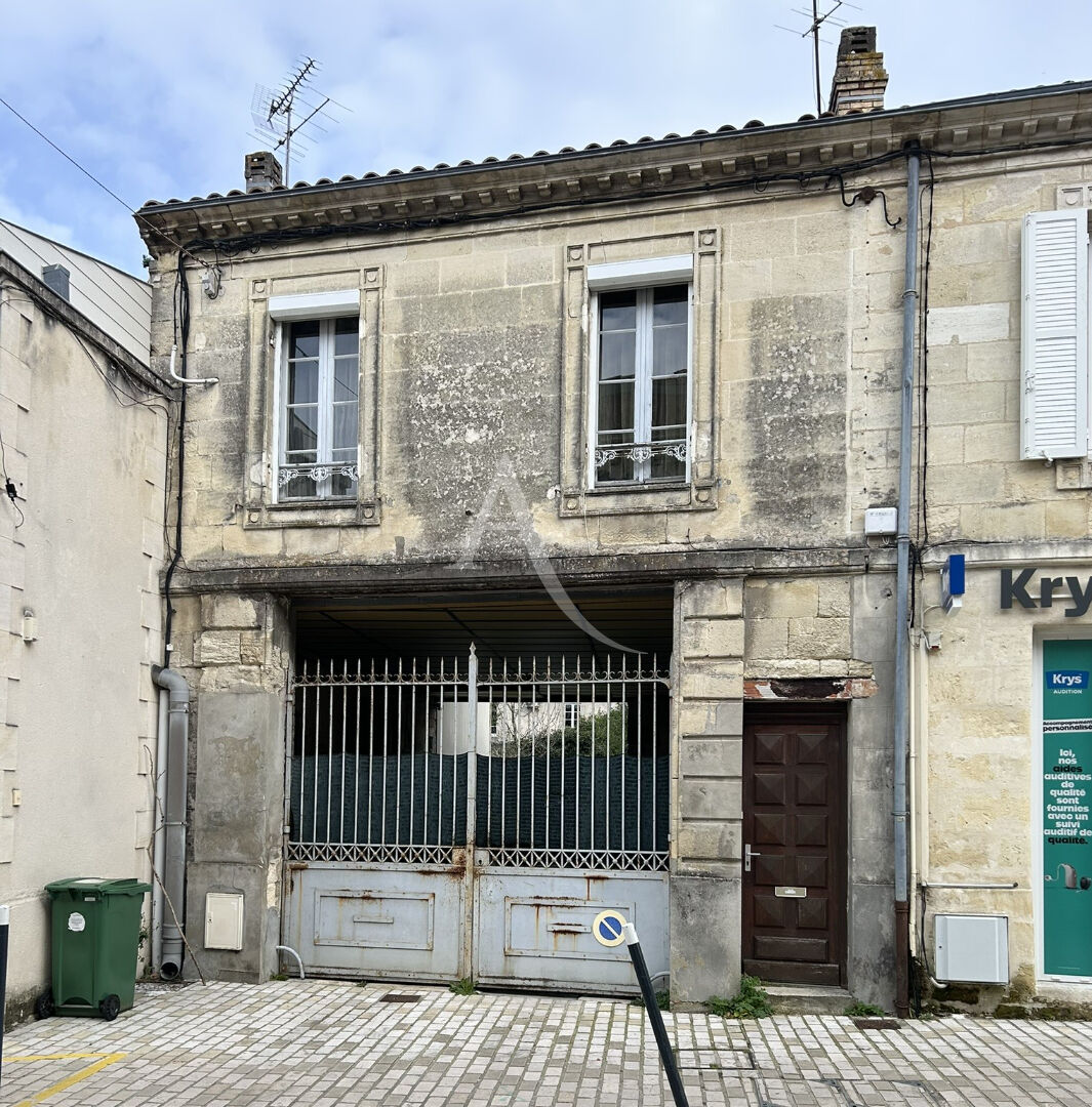 Photo Immeuble Centre Ville Blanquefort image 1/3