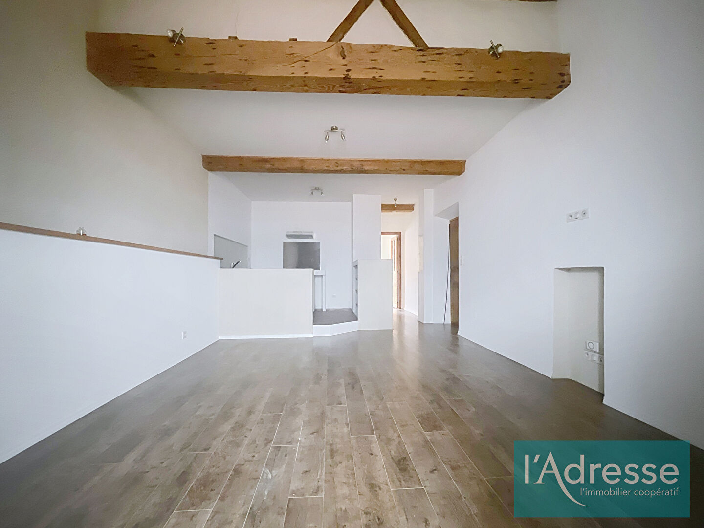 Photo Location Appartement  2 pièces AJACCIO - 50 M² - Centre ville - vue mer- Bon état - image 2/6