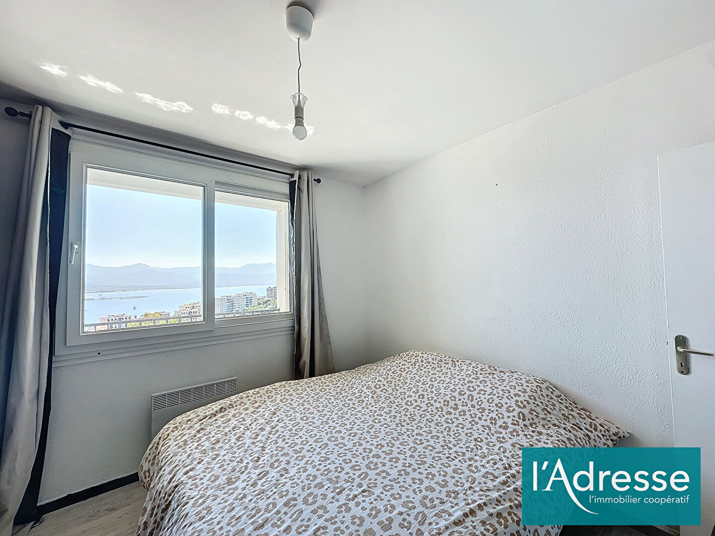 Photo Appartement vue mer - Ajaccio Avenue de la Grande Armée - 3 pièces 53.5 m² image 6/6
