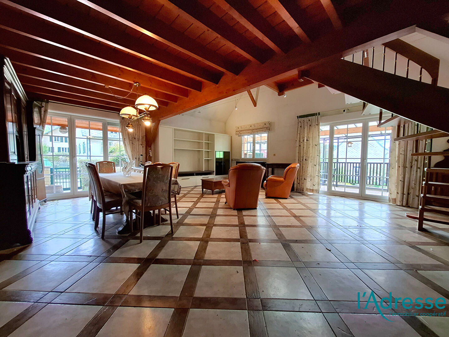 Photo Maison 5 pièces 9.16 ares image 5/6