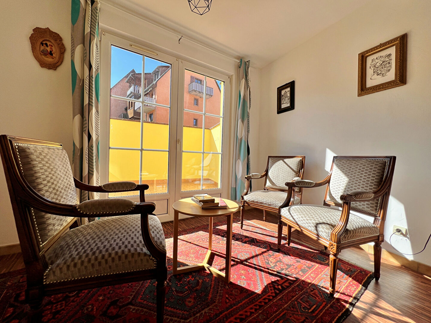 Photo Immeuble de caractère au coeur d'Ingersheim - 325 000 image 2/6