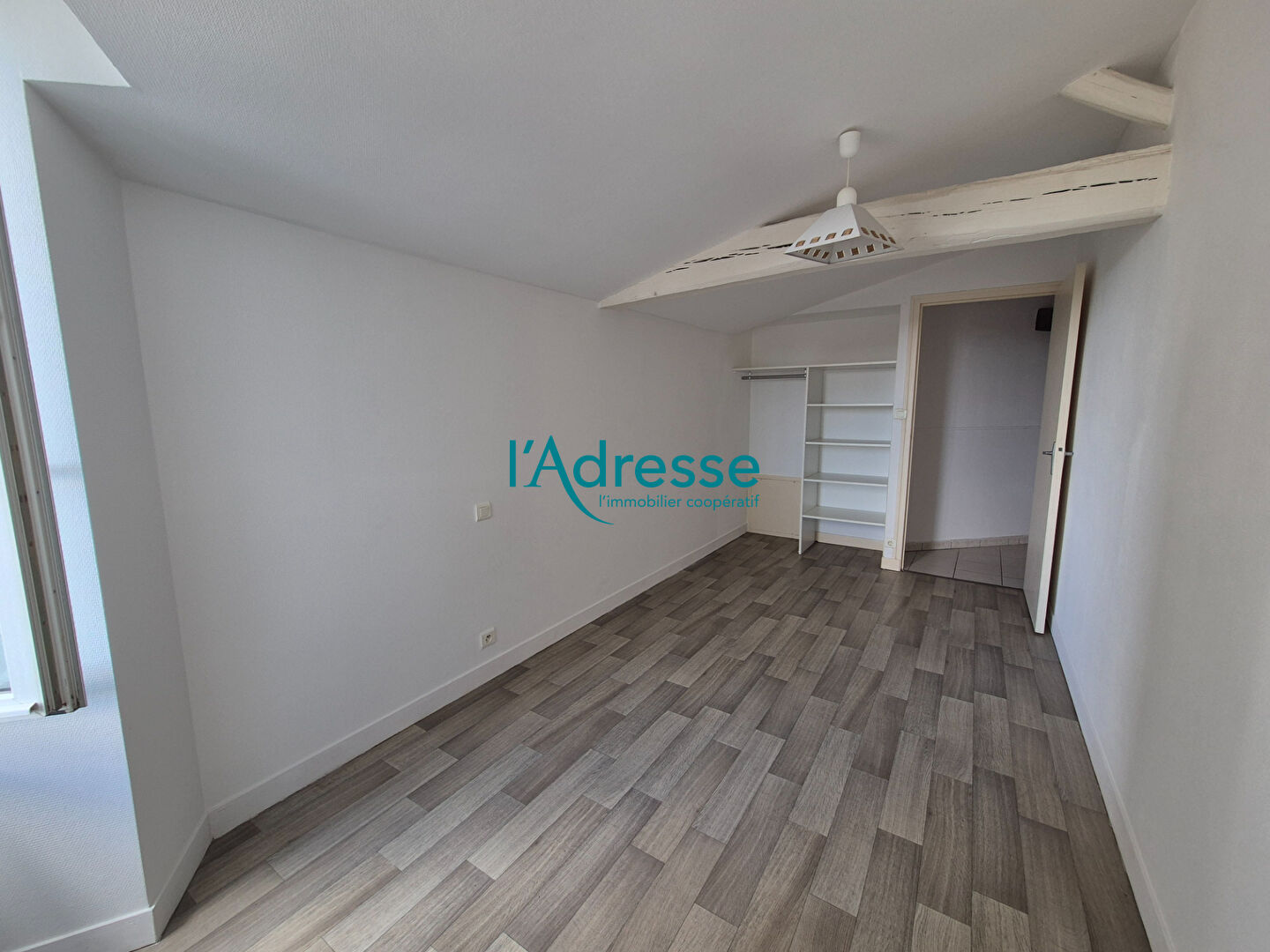 Photo Maison 4 chambres - garage image 4/6