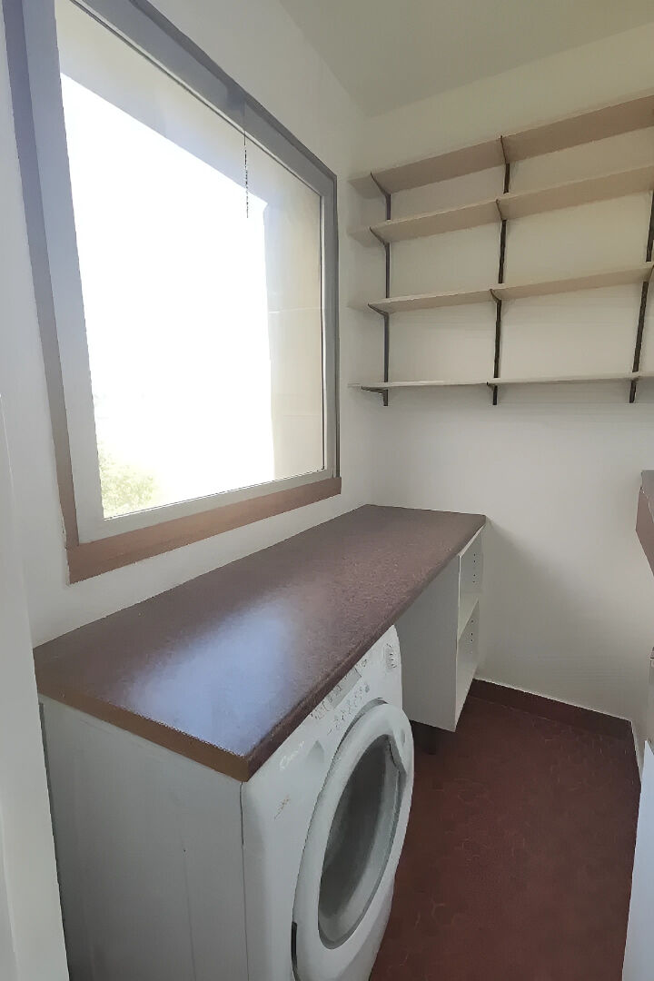 Photo Deux pièces en dernier étage image 4/6