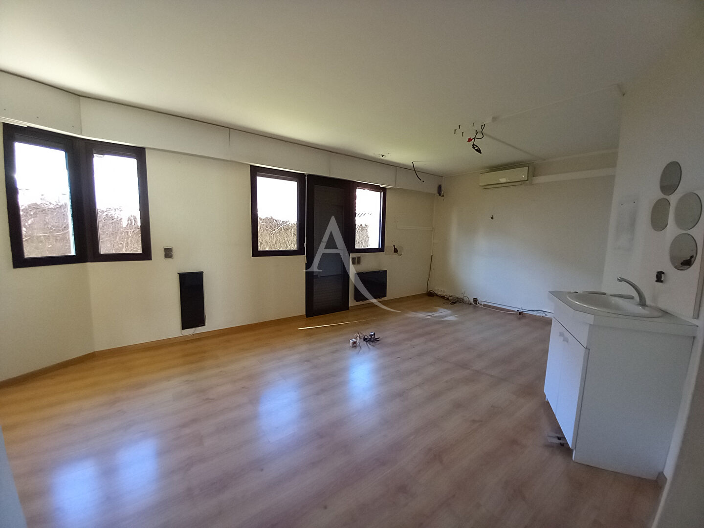 Photo Ancien cabinet dentaire image 5/6