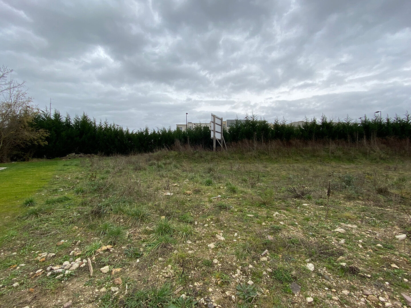 Terrain à Bâtir au Centre ville de Mennecy