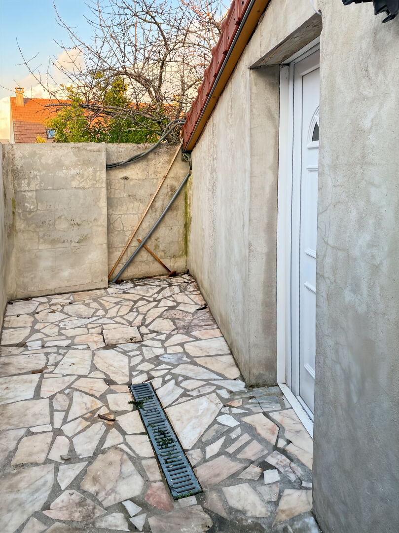 Photo À LOUER - STUDIO MEUBLÉ - BALLANCOURT/E image 5/6