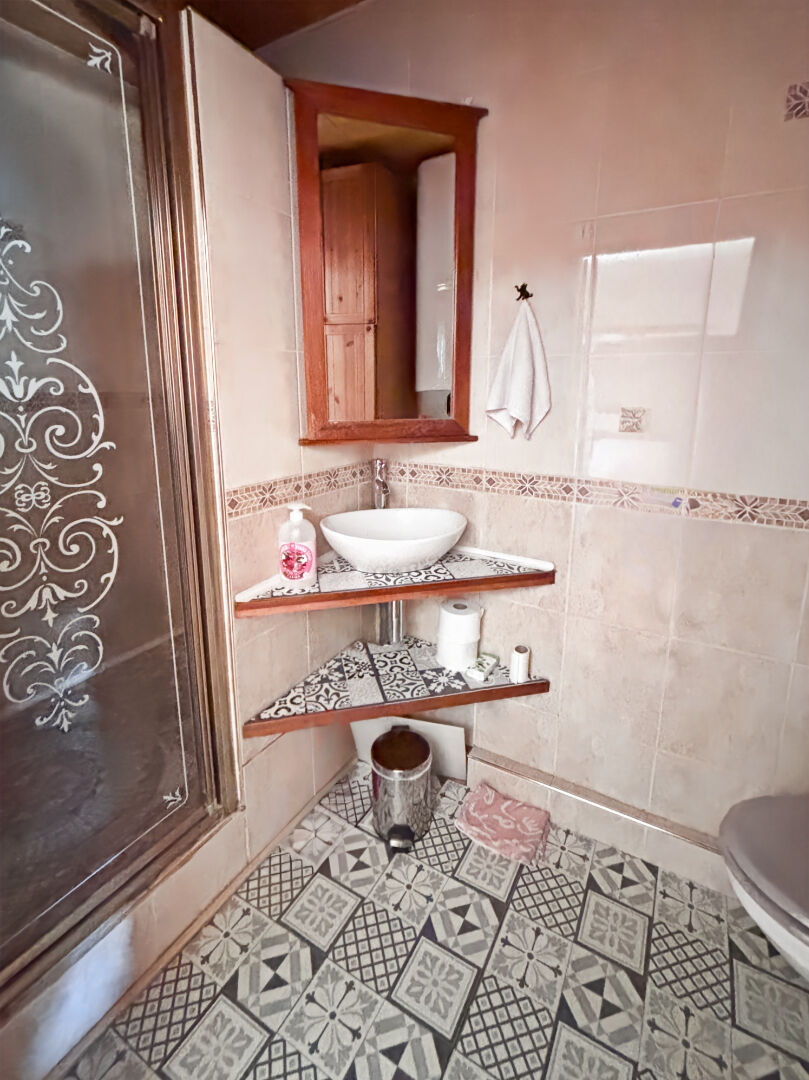 Photo À LOUER - STUDIO MEUBLÉ - GUIGNEVILLE SUR ESSONNE image 5/6