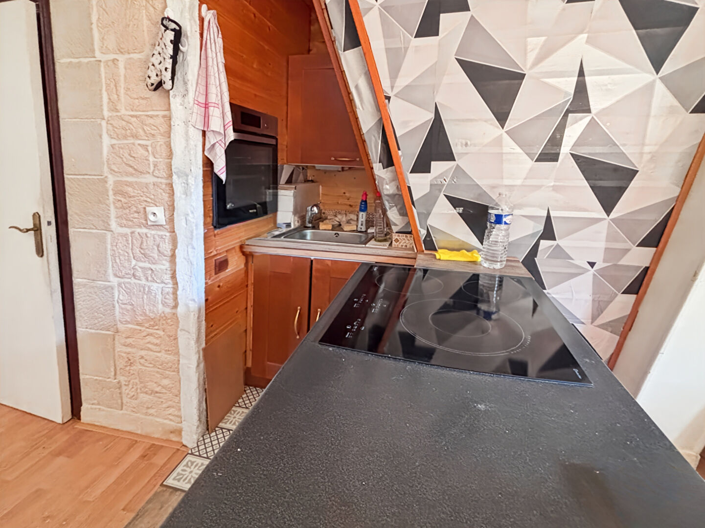 Photo À LOUER - STUDIO MEUBLÉ - GUIGNEVILLE SUR ESSONNE image 6/6