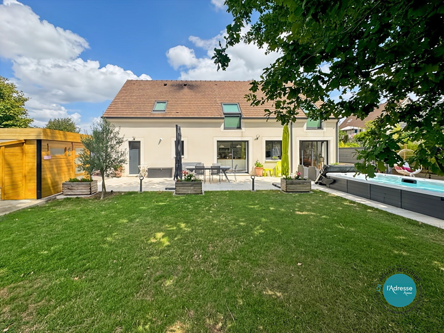 Photo Maison à Mennecy 6 pièce(s) 174 m2 image 2/6