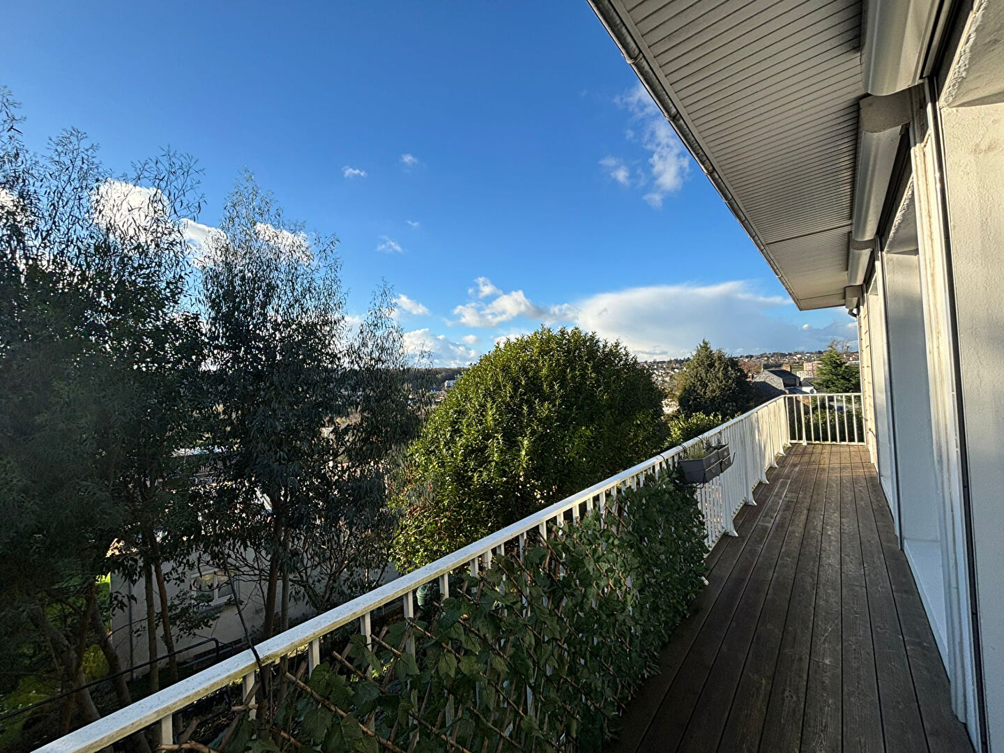 Photo MONTIVILLIERS  - Maison de Type 6 image 1/6