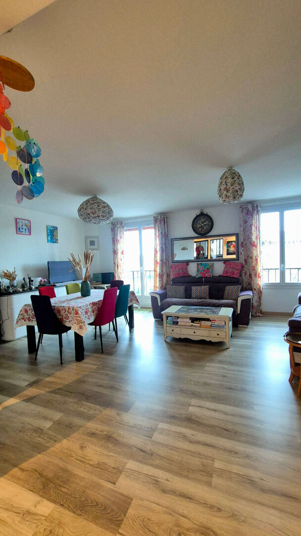 Photo A VENDRE 5 PIECES SECTEUR COTY image 2/6