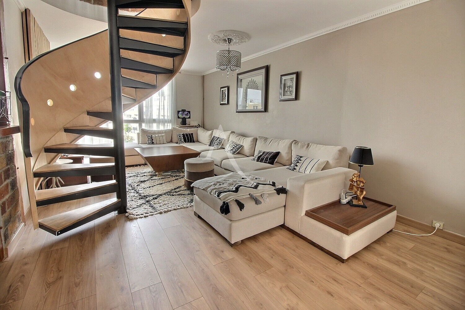 Photo Appartement duplex 6 pièces 102.85 m2 ORLY image 3/6