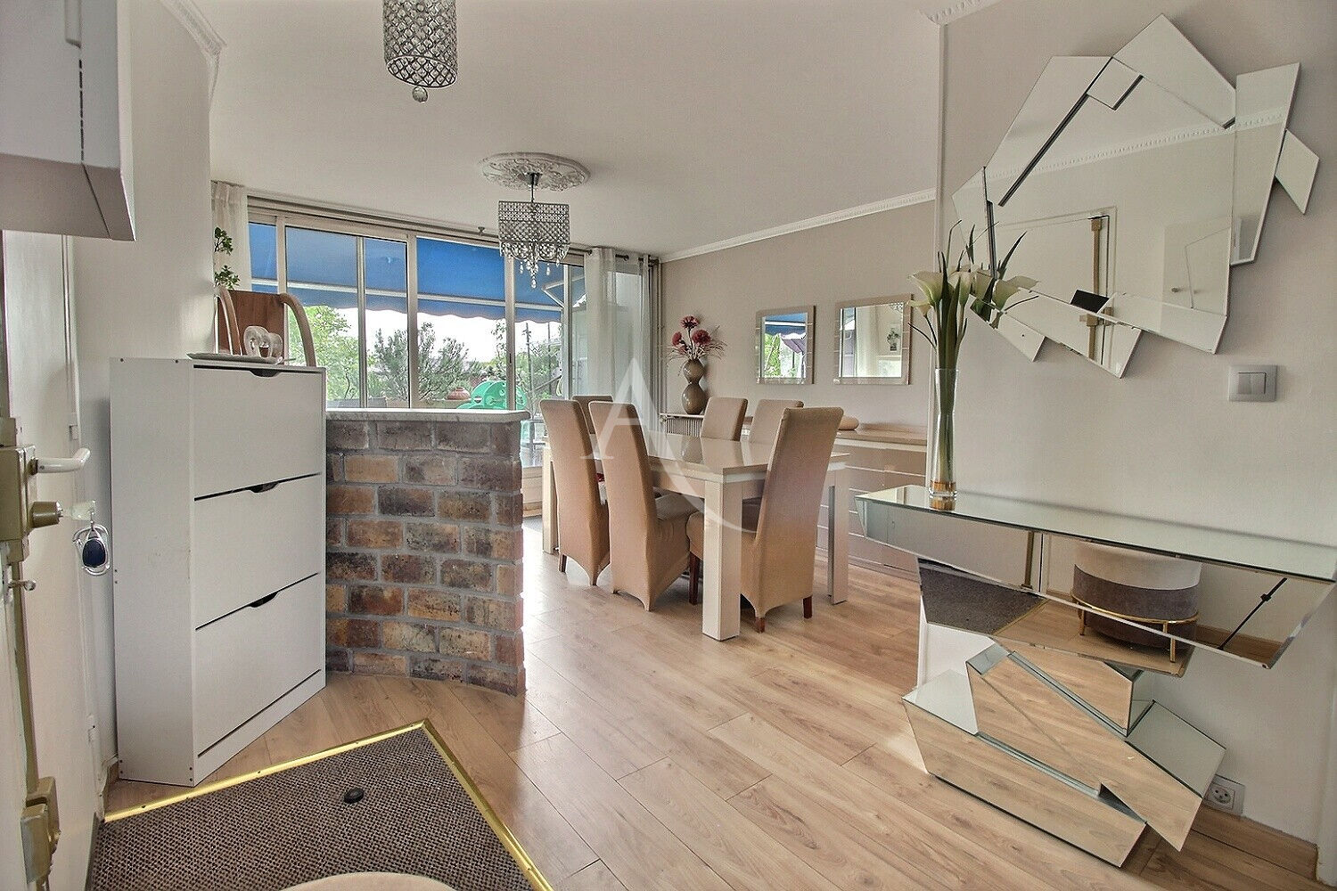 Photo Appartement duplex 6 pièces 102.85 m2 ORLY image 5/6