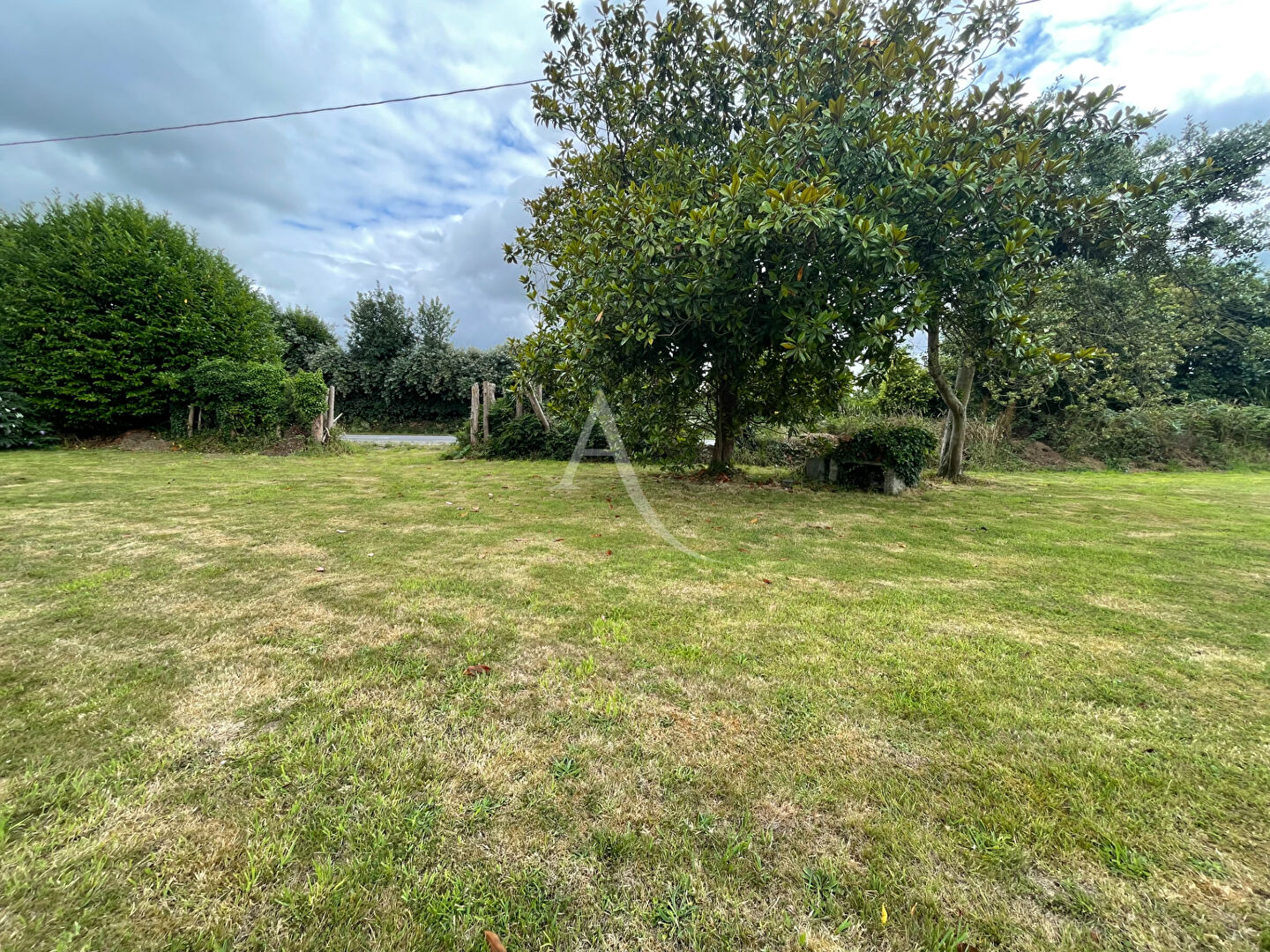 Photo GOUESNOU - TERRAIN DE 794m² image 1/5