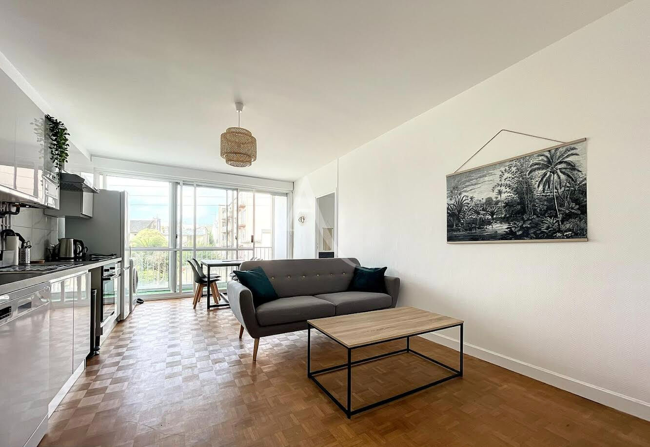 Photo BREST - Chambre dans grand appartement meublé en colocation image 3/6