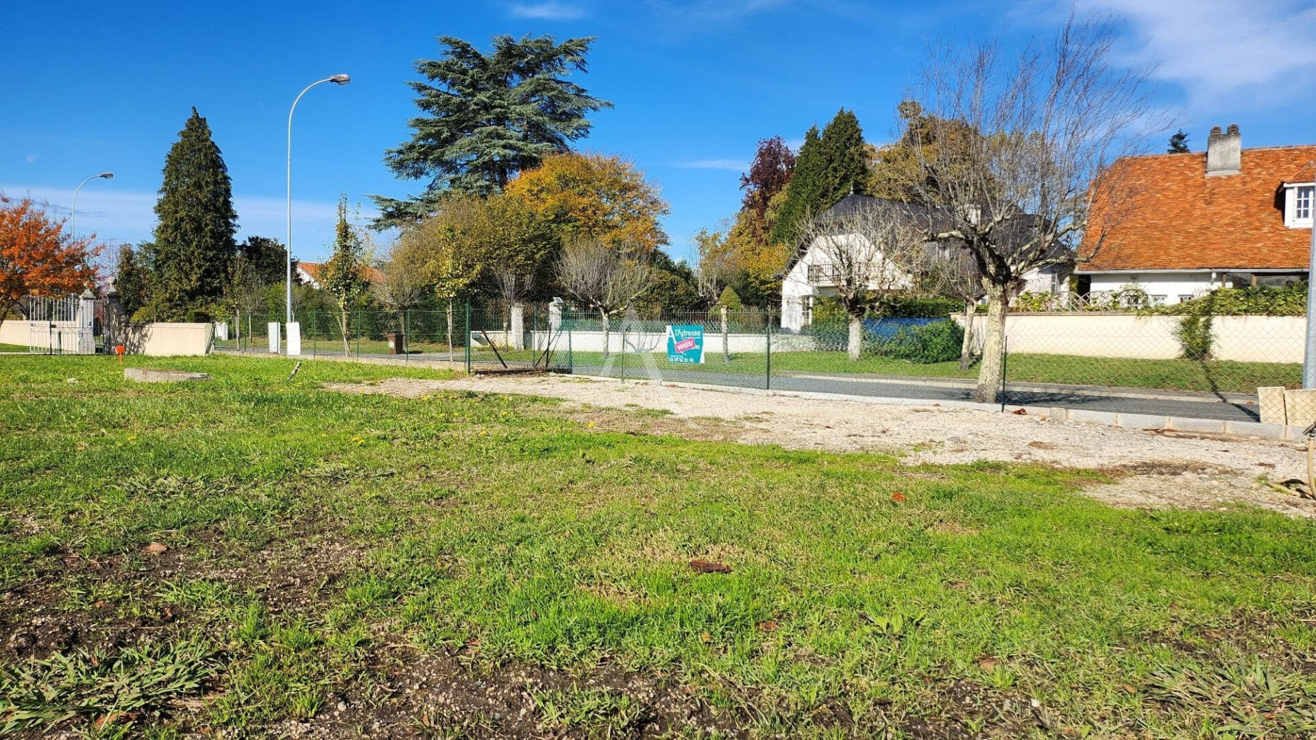 Photo Terrain à bâtir Haut d'Idron image 2/2