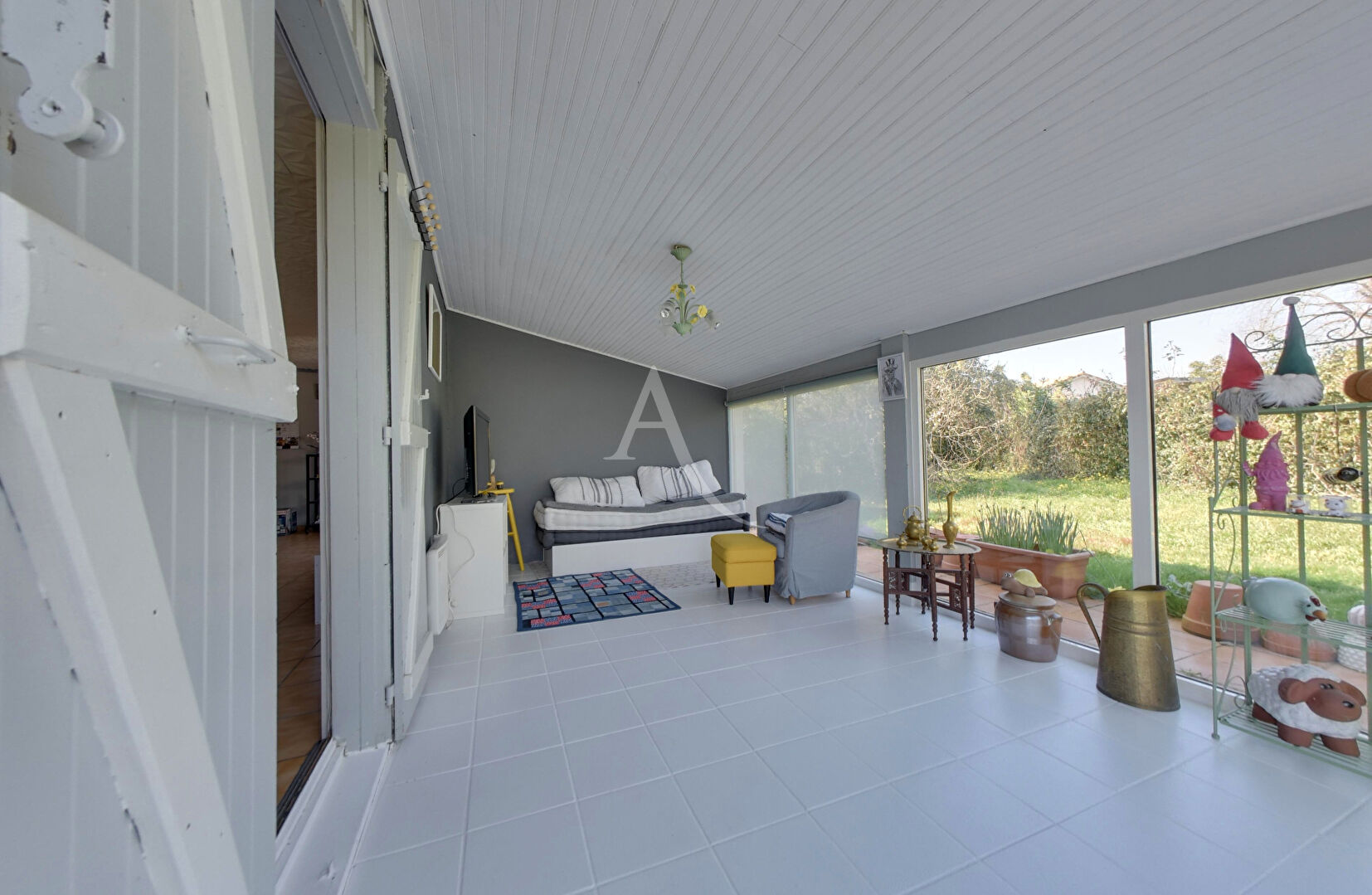 Photo Maison Josse 4 pièces 133 m2 image 1/6