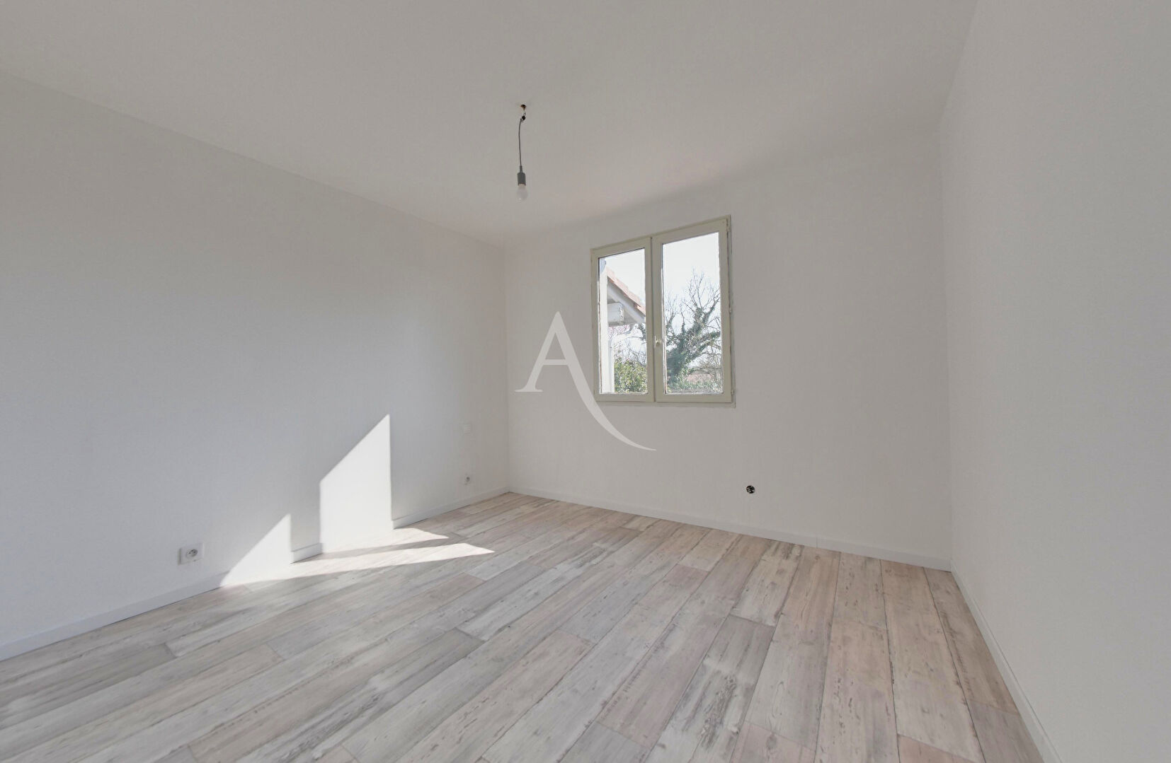 Photo Maison Josse 4 pièces 133 m2 image 5/6