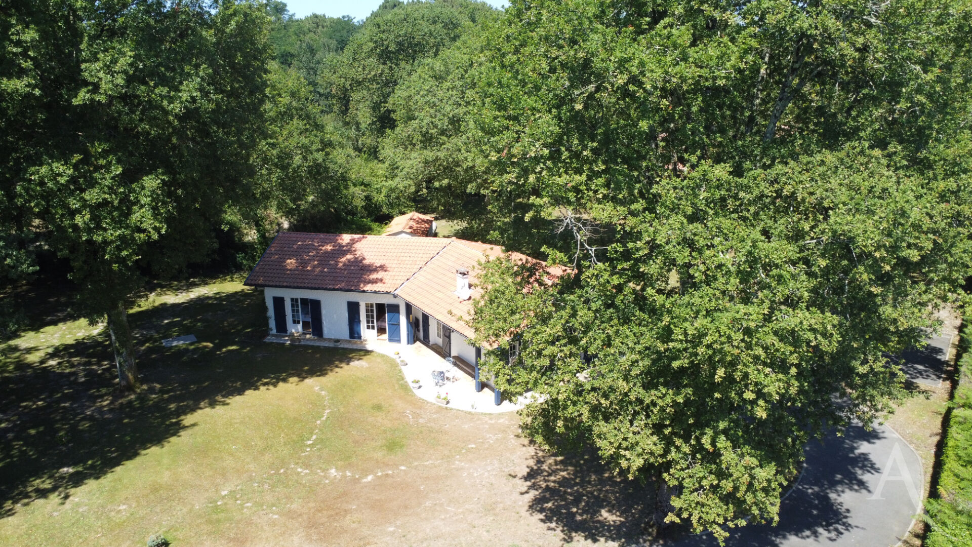 Photo Maison Saubion 4 pièces 120 m2 image 1/6