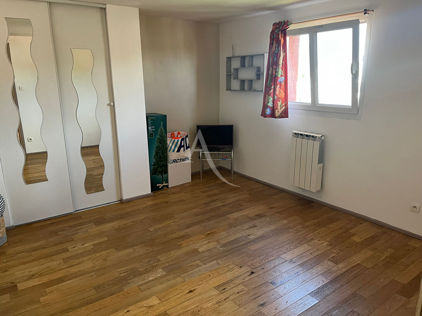 Photo Loft - 5 pièce(s) - 4 chambres - 174 m2 - BLENDECQUES image 6/6