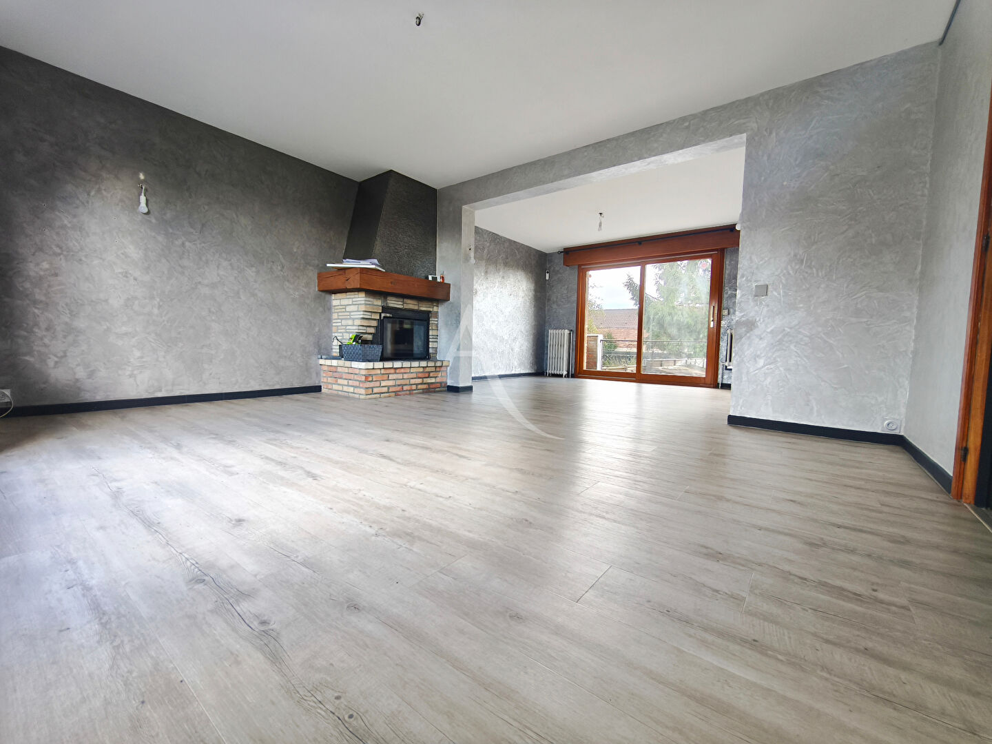 Photo Maison Carnin 6 pièce(s) 155 m2 image 2/6