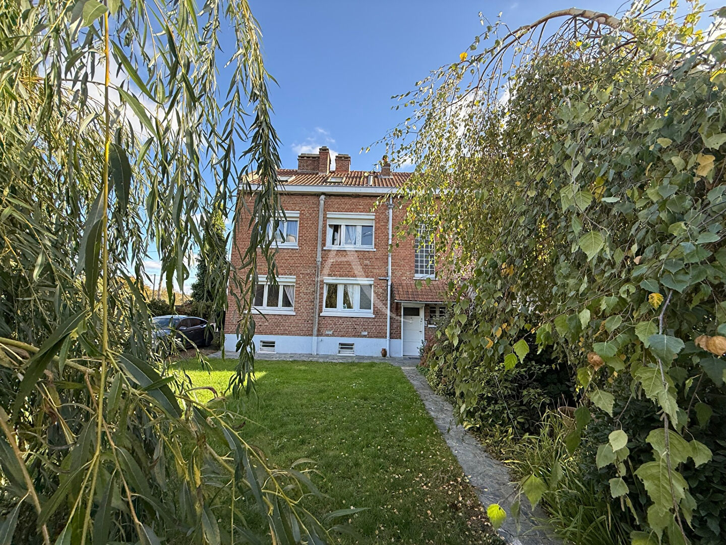 Photo Maison -10 pièce(s) -195 m² - EPERLECQUES image 1/6