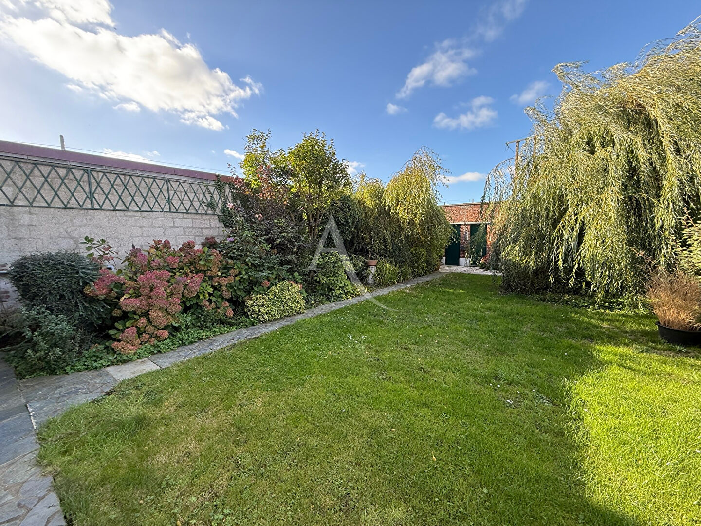 Photo Maison -10 pièce(s) -195 m² - EPERLECQUES image 6/6