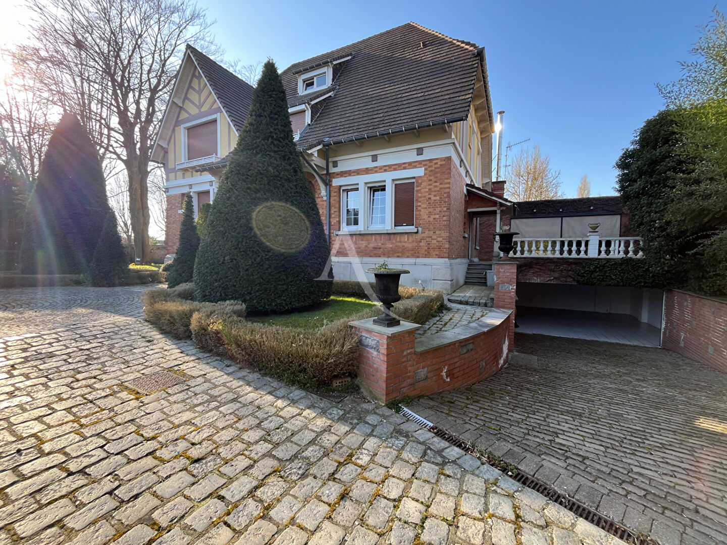 Maison de Maître SECLIN