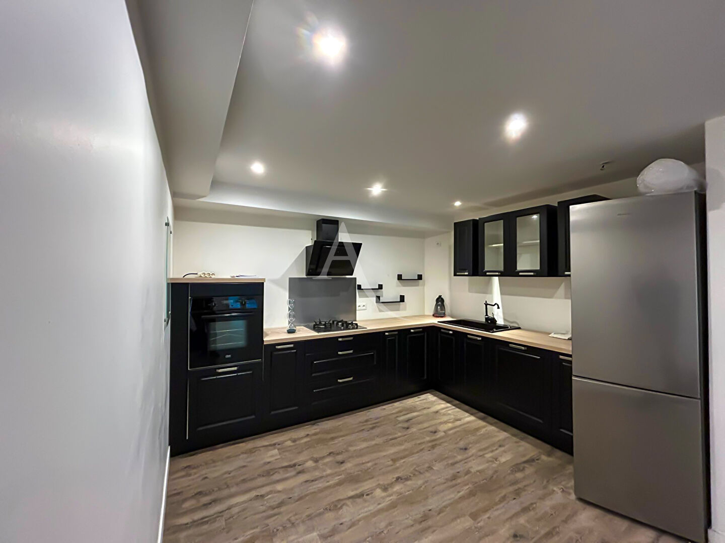 Jolie maison de village Thuir 3 pièce(s), cour