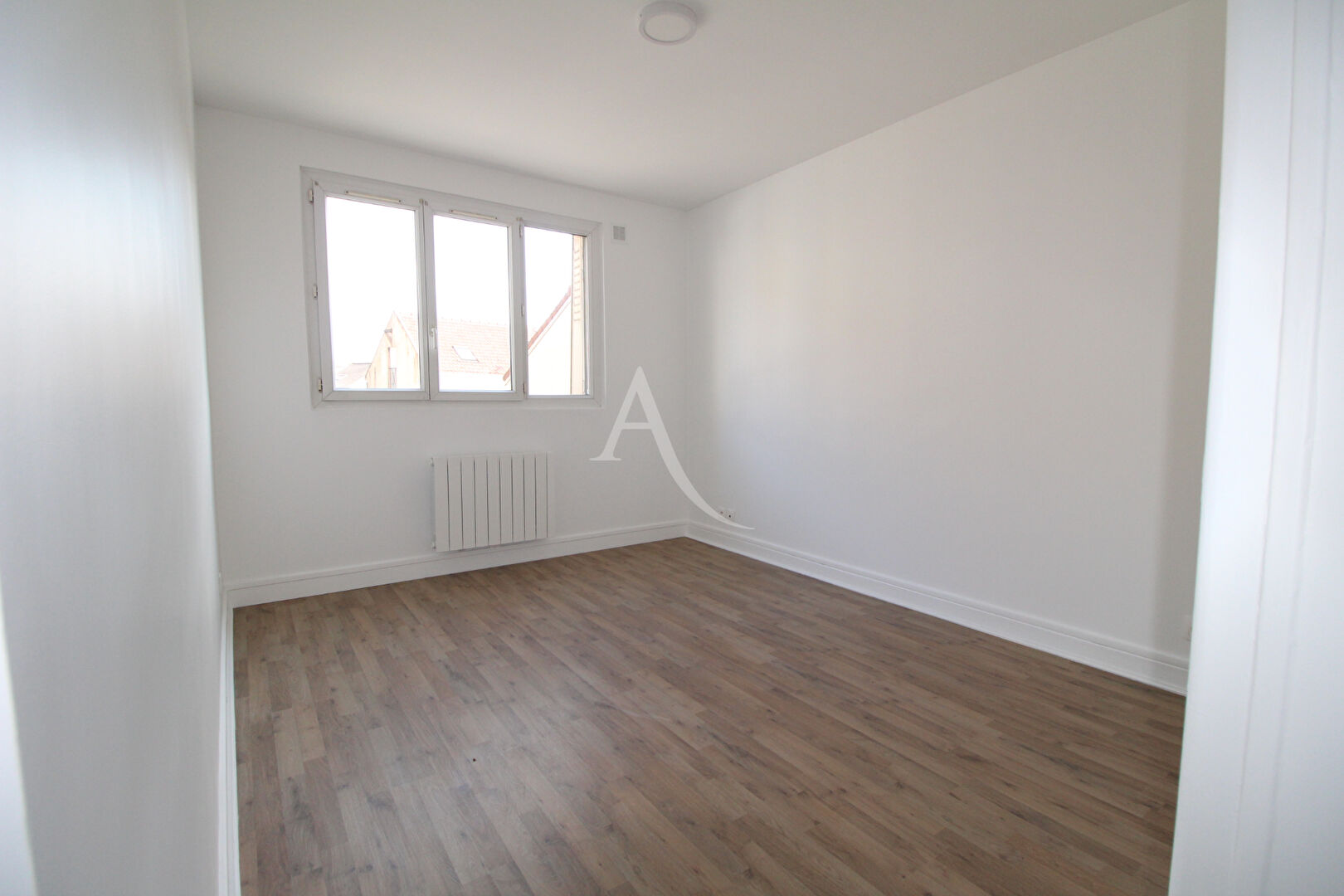 Photo Appartement LA QUEUE EN BRIE 3 pièces image 3/6