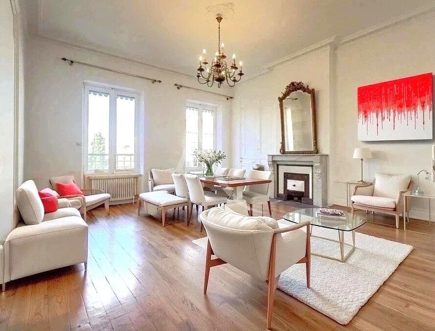 Photo Appartement  4 pièces de 105m² Place Rouget de l'Isle image 2/6