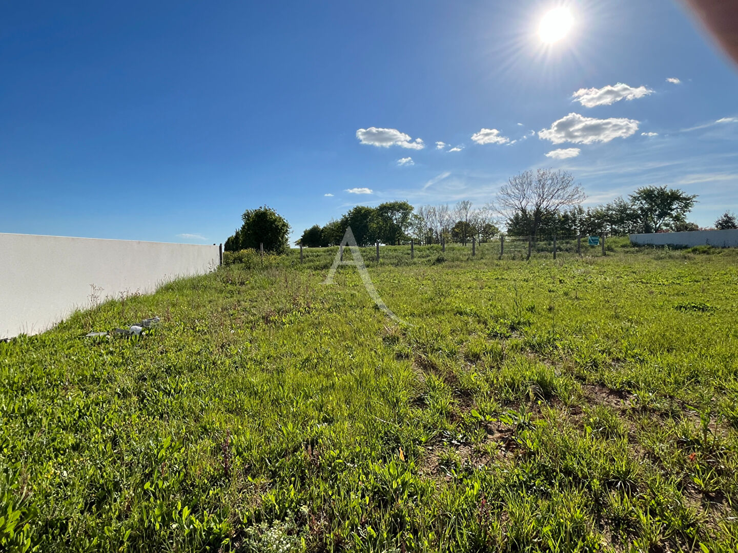 Photo TERRAIN DOMPIERRE SUR MER image 4/5