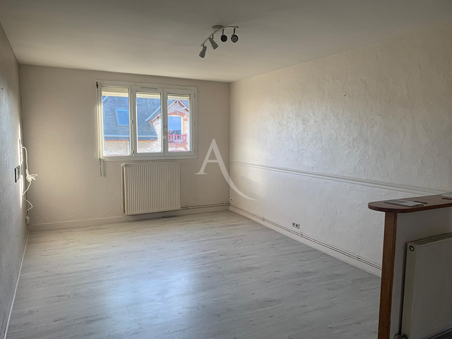 Photo A LOUER Chartres Appartement 3 pièces proche gare image 2/6