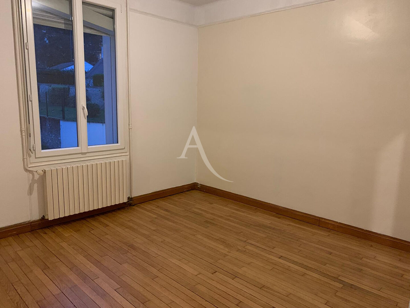 Photo Maison Chartres 6 pièce(s) 133 m2  avec jardin et terrasse image 3/6