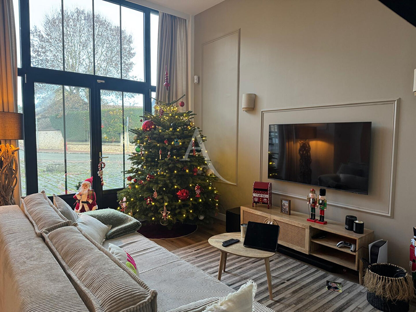 Photo Maison lumineuse de 180m2 image 1/6