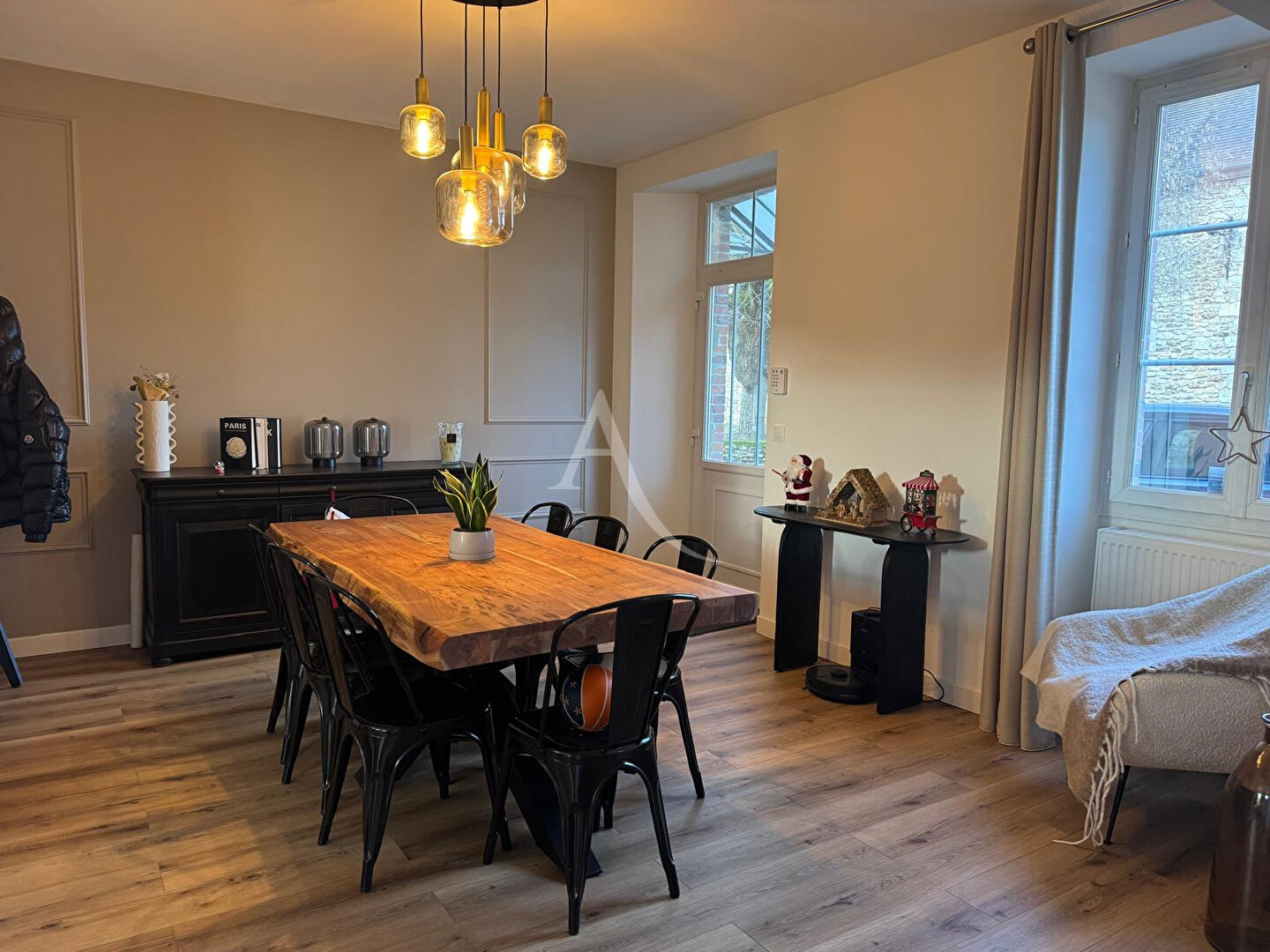 Photo Maison lumineuse de 180m2 image 2/6